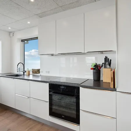 بيت للعطل Stunning In V With Kitchen *